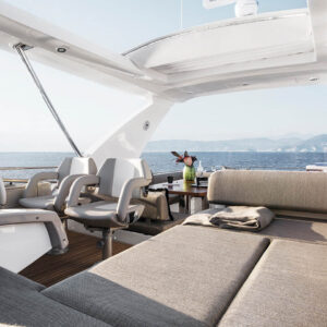 68 azimut residence yacht club Cerulean 5