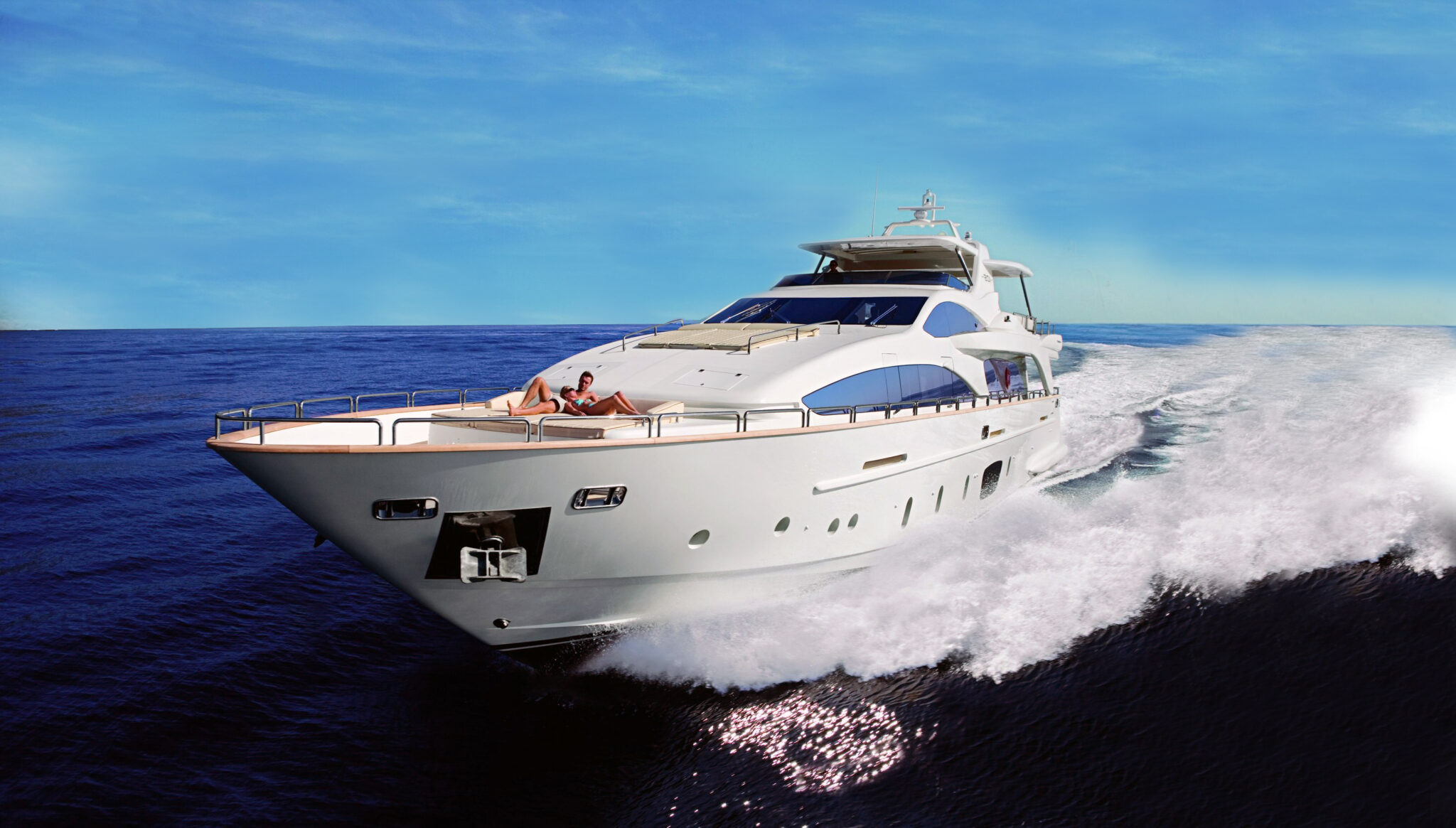 yacht charter agency